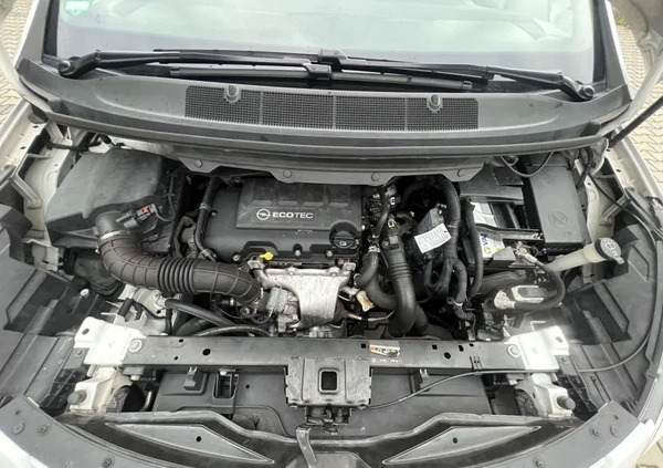 Opel Zafira cena 43900 przebieg: 105000, rok produkcji 2012 z Świecie małe 742